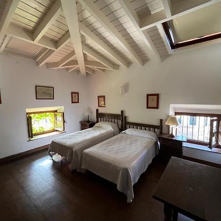 Apartamento Gaudi Комільяс Екстер'єр фото